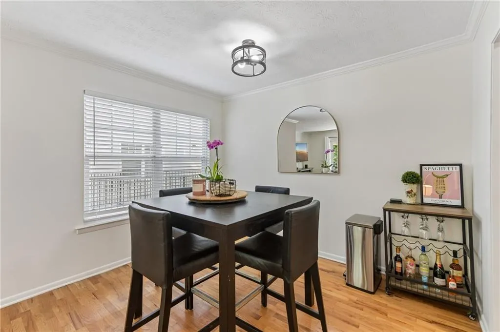 1150 Collier Road Nw Unit 15j, Atlanta, Georgia 30318, 2 Bedrooms Bedrooms, 0 ,2 BathroomsBathrooms,Residential,For Sale,1150 Collier Road Nw Unit 15j,7776744