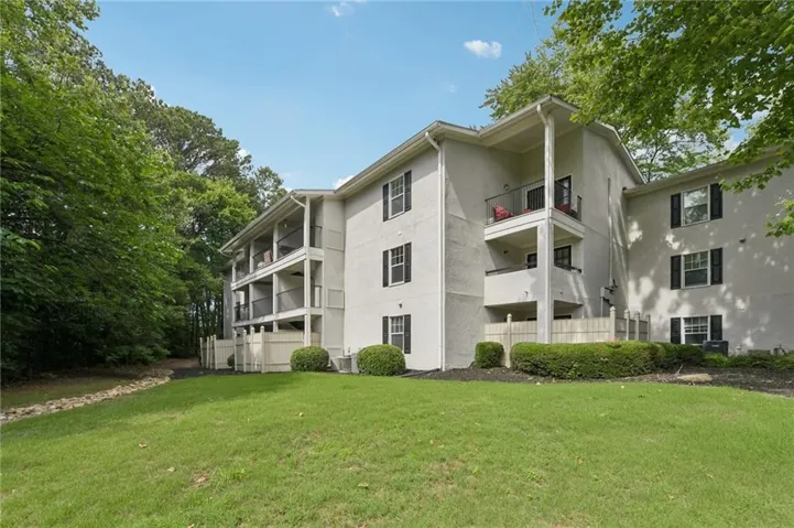 1150 Collier Road Nw Unit 15j, Atlanta, Georgia 30318