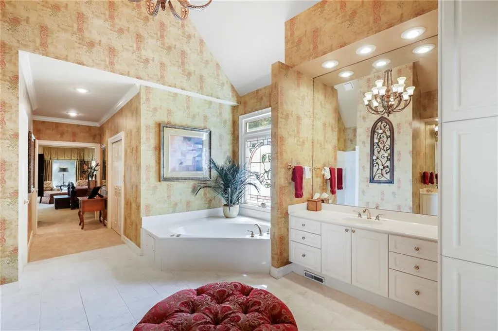 410 Hadley Court, Atlanta, Georgia 30350, 4 Bedrooms Bedrooms, ,3 BathroomsBathrooms,Residential,Sold,410 Hadley Court,6942889