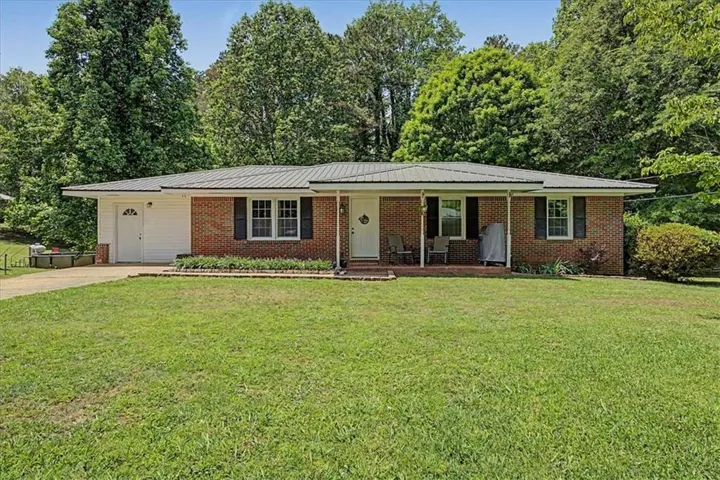 98 James Street, Tallapoosa, Georgia 30176