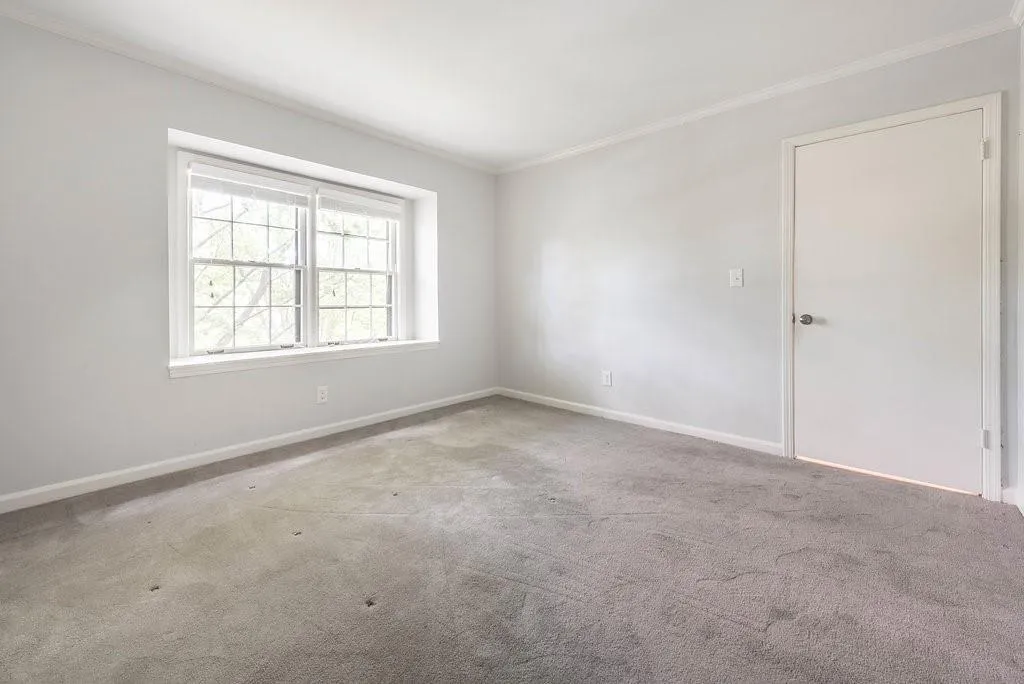 115 Rosaire Place Nw, Atlanta, Georgia 30327, 2 Bedrooms Bedrooms, ,2 BathroomsBathrooms,Residential,For Sale,115 Rosaire Place Nw,7662057