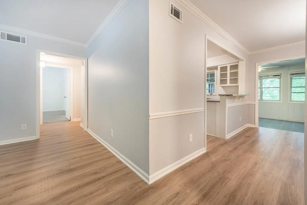 115 Rosaire Place Nw, Atlanta, Georgia 30327, 2 Bedrooms Bedrooms, ,2 BathroomsBathrooms,Residential,For Sale,115 Rosaire Place Nw,7662057