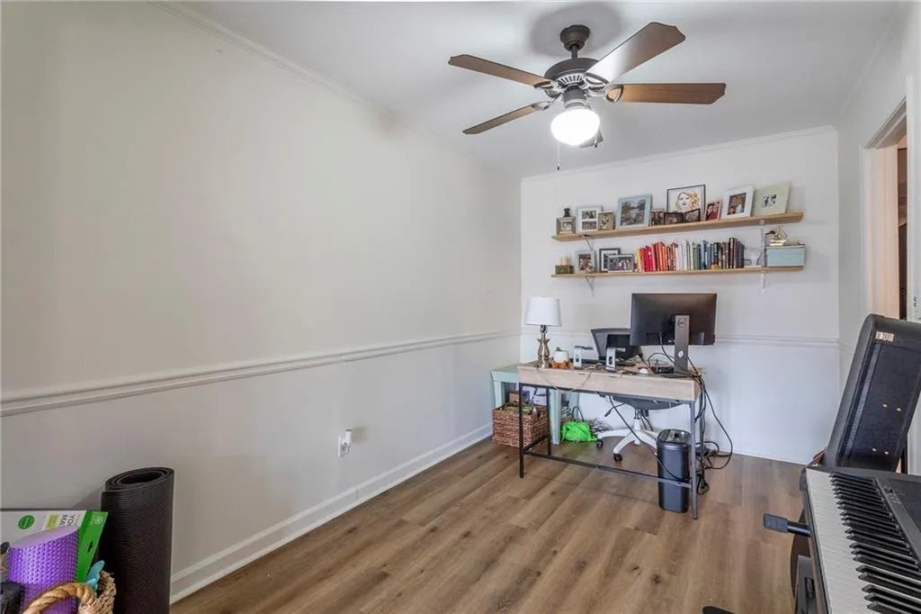 6520 Roswell Road Ne Unit 68, Sandy Springs, Georgia 30328, 2 Bedrooms Bedrooms, ,2 BathroomsBathrooms,Residential,Sold,6520 Roswell Road Ne Unit 68,7023251