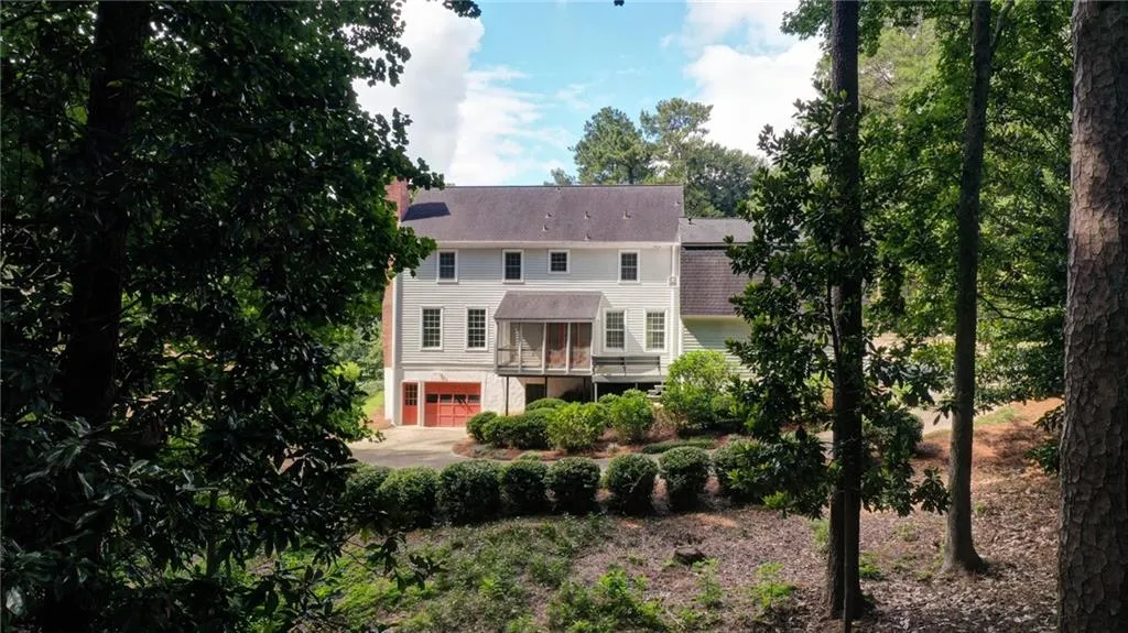 6235 Weatherly Drive, Sandy Springs, Georgia 30328, 6 Bedrooms Bedrooms, ,3 BathroomsBathrooms,Residential,Sold,6235 Weatherly Drive,7105202