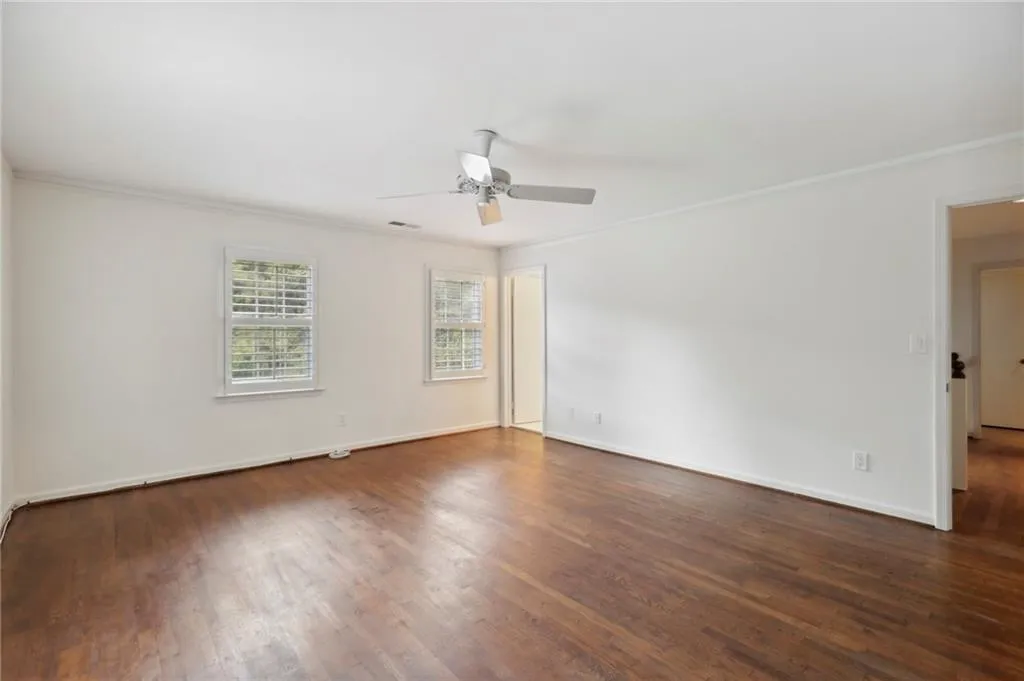 6235 Weatherly Drive, Sandy Springs, Georgia 30328, 6 Bedrooms Bedrooms, ,3 BathroomsBathrooms,Residential,Sold,6235 Weatherly Drive,7105202