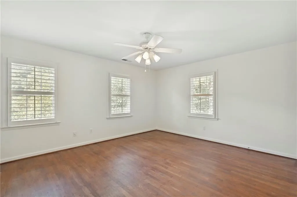 6235 Weatherly Drive, Sandy Springs, Georgia 30328, 6 Bedrooms Bedrooms, ,3 BathroomsBathrooms,Residential,Sold,6235 Weatherly Drive,7105202