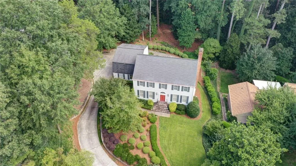 6235 Weatherly Drive, Sandy Springs, Georgia 30328, 6 Bedrooms Bedrooms, ,3 BathroomsBathrooms,Residential,Sold,6235 Weatherly Drive,7105202