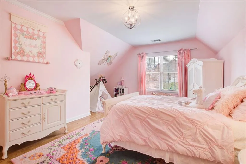 4450 Crestwicke Pointe, Atlanta, Georgia 30319, 6 Bedrooms Bedrooms, ,4 BathroomsBathrooms,Residential,Sold,4450 Crestwicke Pointe,7171192 4450 Crestwicke Pointe, Atlanta, Georgia 30319, 6 Bedrooms Bedrooms, ,4 BathroomsBathrooms,Residential,Sold,4450 Crestwicke Pointe,7171192