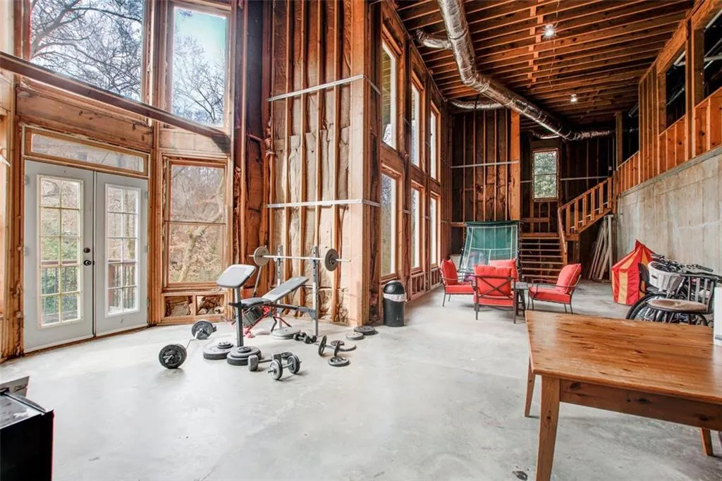 4450 Crestwicke Pointe, Atlanta, Georgia 30319, 6 Bedrooms Bedrooms, ,4 BathroomsBathrooms,Residential,Sold,4450 Crestwicke Pointe,7171192 4450 Crestwicke Pointe, Atlanta, Georgia 30319, 6 Bedrooms Bedrooms, ,4 BathroomsBathrooms,Residential,Sold,4450 Crestwicke Pointe,7171192