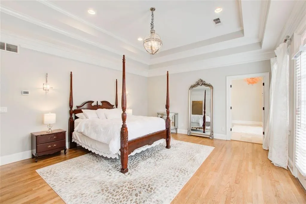 4450 Crestwicke Pointe, Atlanta, Georgia 30319, 6 Bedrooms Bedrooms, ,4 BathroomsBathrooms,Residential,Sold,4450 Crestwicke Pointe,7171192 4450 Crestwicke Pointe, Atlanta, Georgia 30319, 6 Bedrooms Bedrooms, ,4 BathroomsBathrooms,Residential,Sold,4450 Crestwicke Pointe,7171192