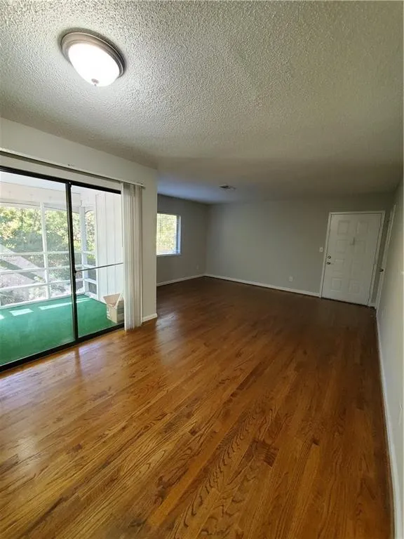 1107 Wingate Way, Sandy Springs, Georgia 30350, 1 Bedroom Bedrooms, ,1 BathroomBathrooms,Residential,Sold,1107 Wingate Way,7160822