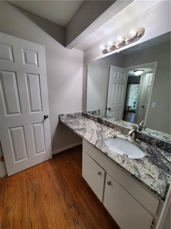 1107 Wingate Way, Sandy Springs, Georgia 30350, 1 Bedroom Bedrooms, ,1 BathroomBathrooms,Residential,Sold,1107 Wingate Way,7160822