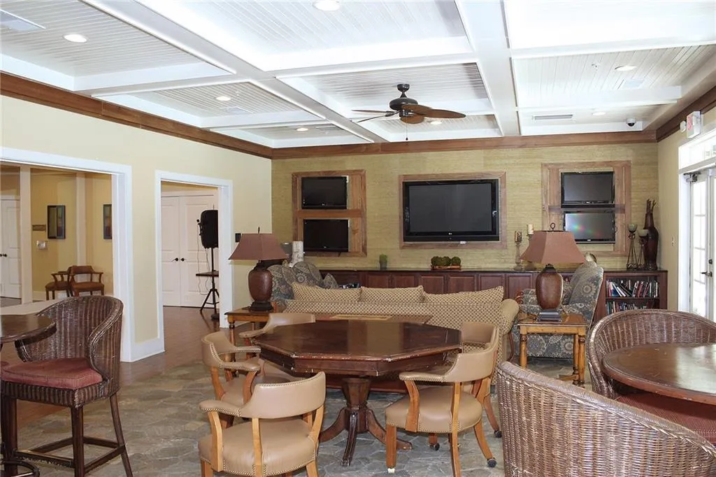 200 River Vista Drive Unit 316, Atlanta, Georgia 30339, 2 Bedrooms Bedrooms, ,2 BathroomsBathrooms,Residential,Sold,200 River Vista Drive Unit 316,5904983