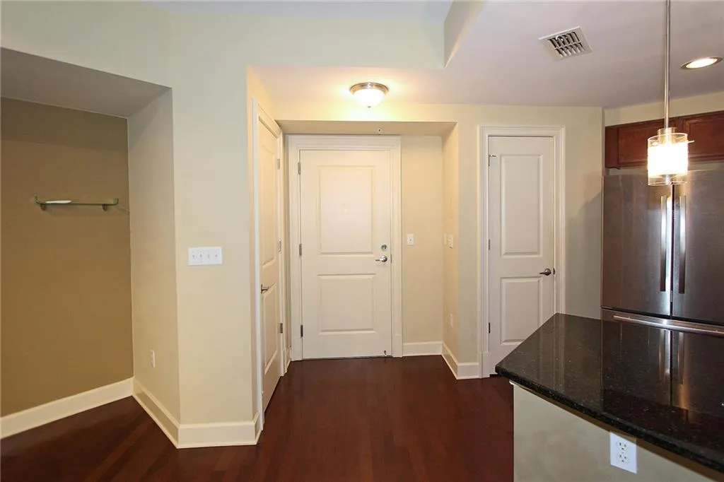 200 River Vista Drive Unit 316, Atlanta, Georgia 30339, 2 Bedrooms Bedrooms, ,2 BathroomsBathrooms,Residential,Sold,200 River Vista Drive Unit 316,5904983