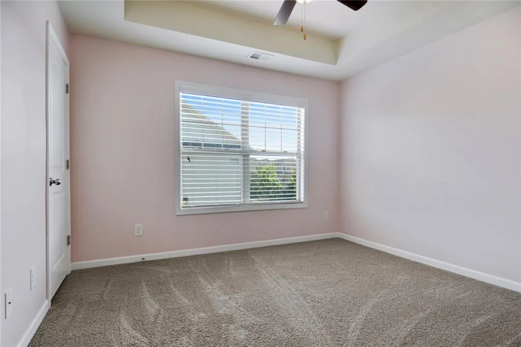 7535 Highland Bluff, Sandy Springs, Georgia 30328, 3 Bedrooms Bedrooms, ,3 BathroomsBathrooms,Residential,Sold,7535 Highland Bluff,6740508