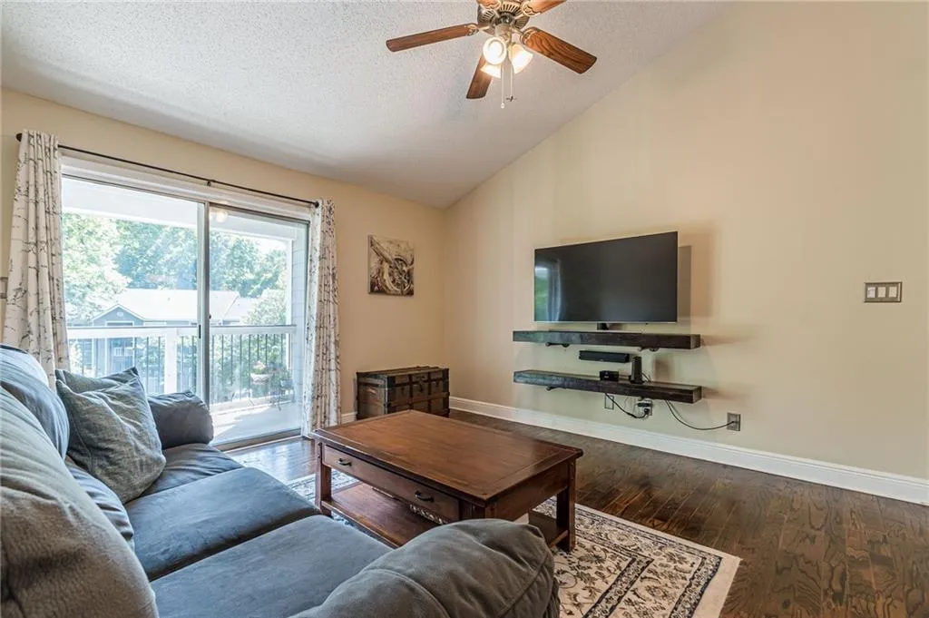 8307 Santa Fe Parkway, Atlanta, Georgia 30350, 3 Bedrooms Bedrooms, ,2 BathroomsBathrooms,Residential,Sold,8307 Santa Fe Parkway,7390074