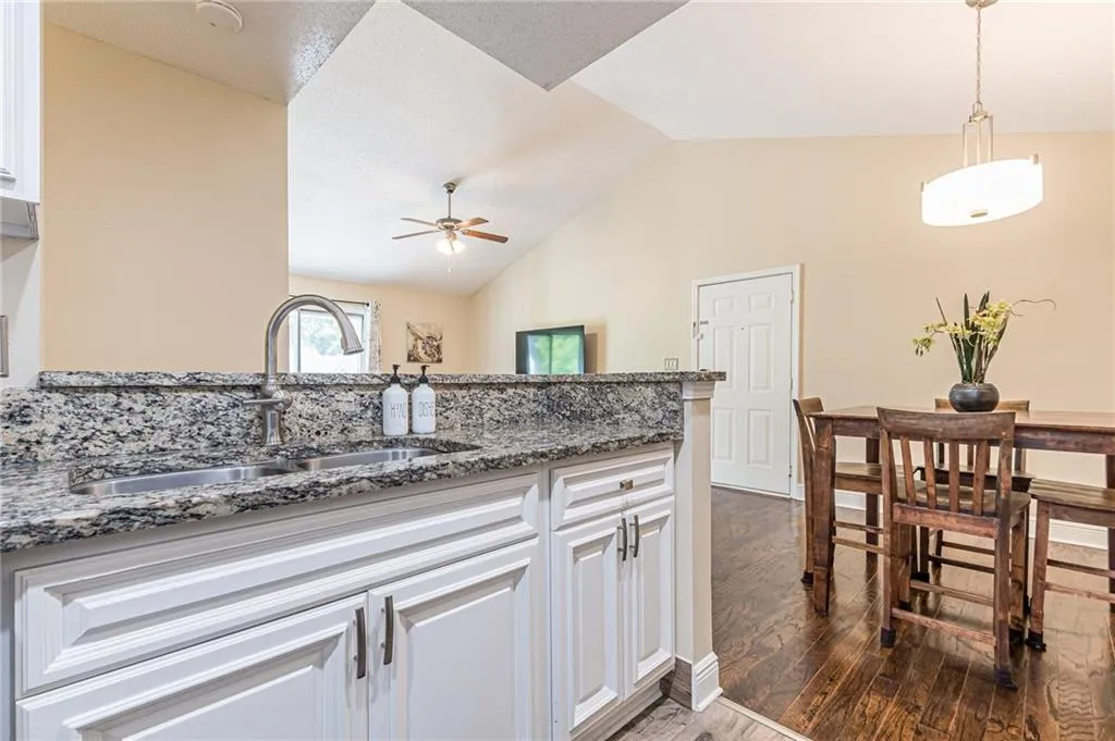 8307 Santa Fe Parkway, Atlanta, Georgia 30350, 3 Bedrooms Bedrooms, ,2 BathroomsBathrooms,Residential,Sold,8307 Santa Fe Parkway,7390074