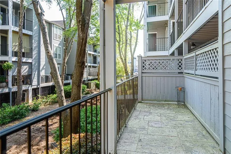 315 Granville Court Unit 315, Sandy Springs, Georgia 30328, 2 Bedrooms Bedrooms, ,2 BathroomsBathrooms,Residential,Sold,315 Granville Court Unit 315,6872655