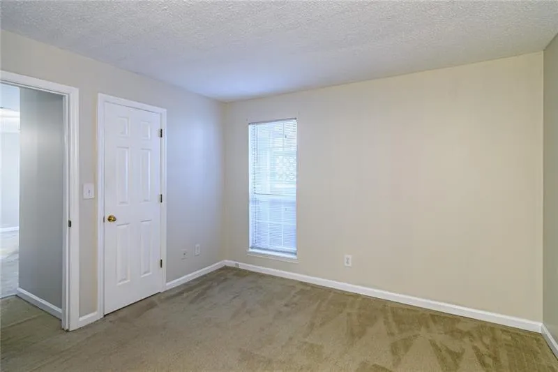 315 Granville Court Unit 315, Sandy Springs, Georgia 30328, 2 Bedrooms Bedrooms, ,2 BathroomsBathrooms,Residential,Sold,315 Granville Court Unit 315,6872655