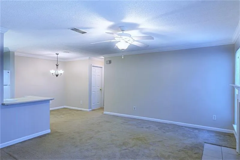 315 Granville Court Unit 315, Sandy Springs, Georgia 30328, 2 Bedrooms Bedrooms, ,2 BathroomsBathrooms,Residential,Sold,315 Granville Court Unit 315,6872655