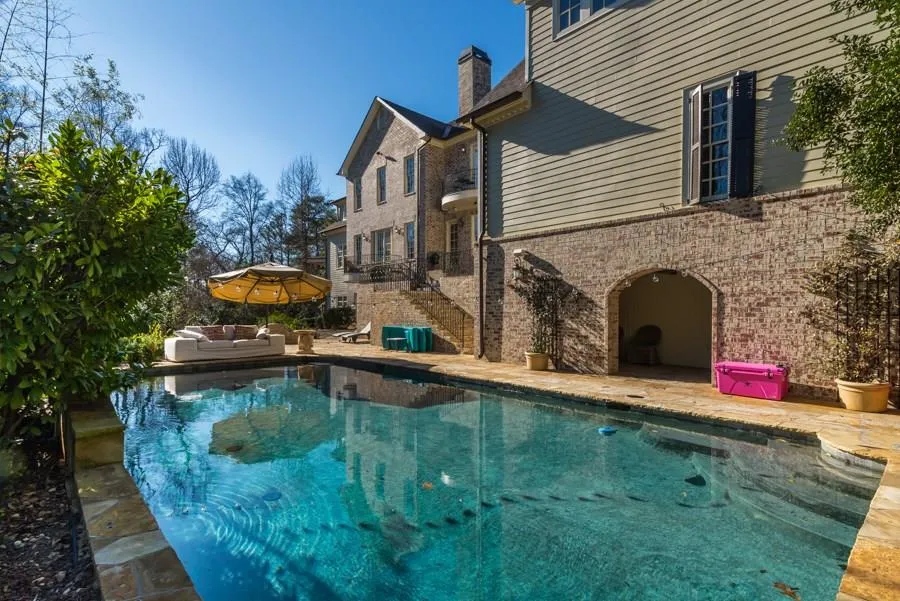 127 Dudley Court, Atlanta, Georgia 30327, 7 Bedrooms Bedrooms, ,6 BathroomsBathrooms,Residential,Sold,127 Dudley Court,5636094