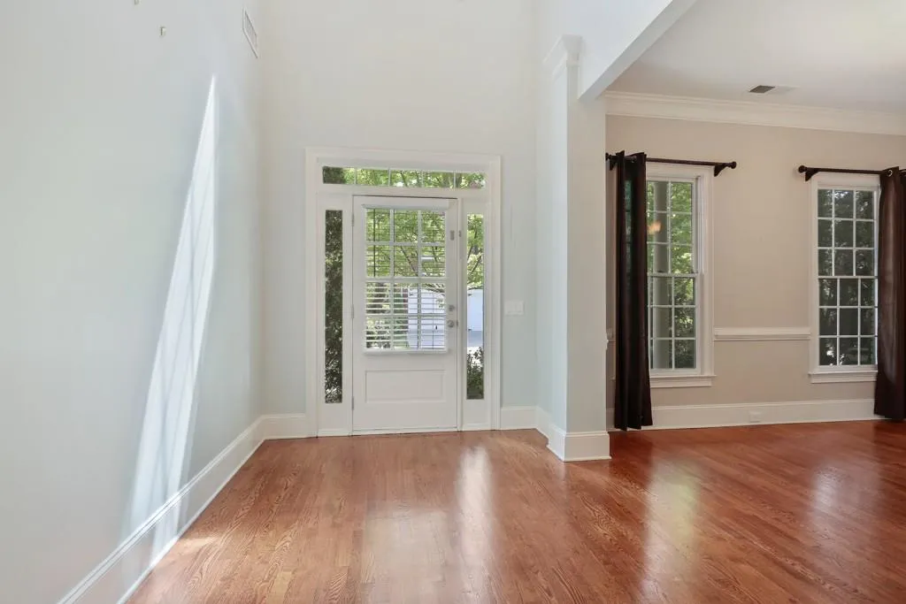 375 Wembley Circle, Atlanta, Georgia 30328, 5 Bedrooms Bedrooms, ,4 BathroomsBathrooms,Residential,Sold,375 Wembley Circle,6005689