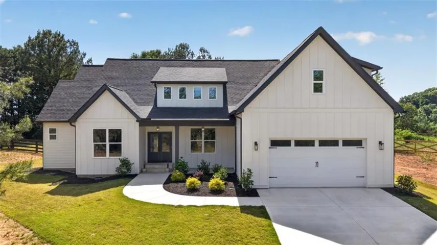 61 Caden Lane, Athens, Georgia 30607