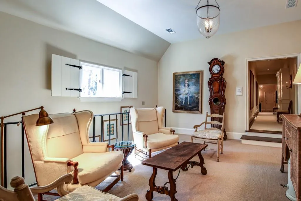 1400 N Harris Ridge, Atlanta, Georgia 30327, 5 Bedrooms Bedrooms, ,6 BathroomsBathrooms,Residential,Sold,1400 N Harris Ridge,5816348