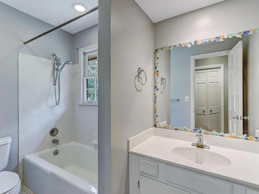 135 N Mill Road, Atlanta, Georgia 30328, 4 Bedrooms Bedrooms, ,3 BathroomsBathrooms,Residential,Sold,135 N Mill Road,6968951