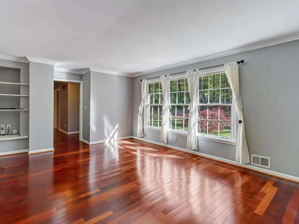 135 N Mill Road, Atlanta, Georgia 30328, 4 Bedrooms Bedrooms, ,3 BathroomsBathrooms,Residential,Sold,135 N Mill Road,6968951
