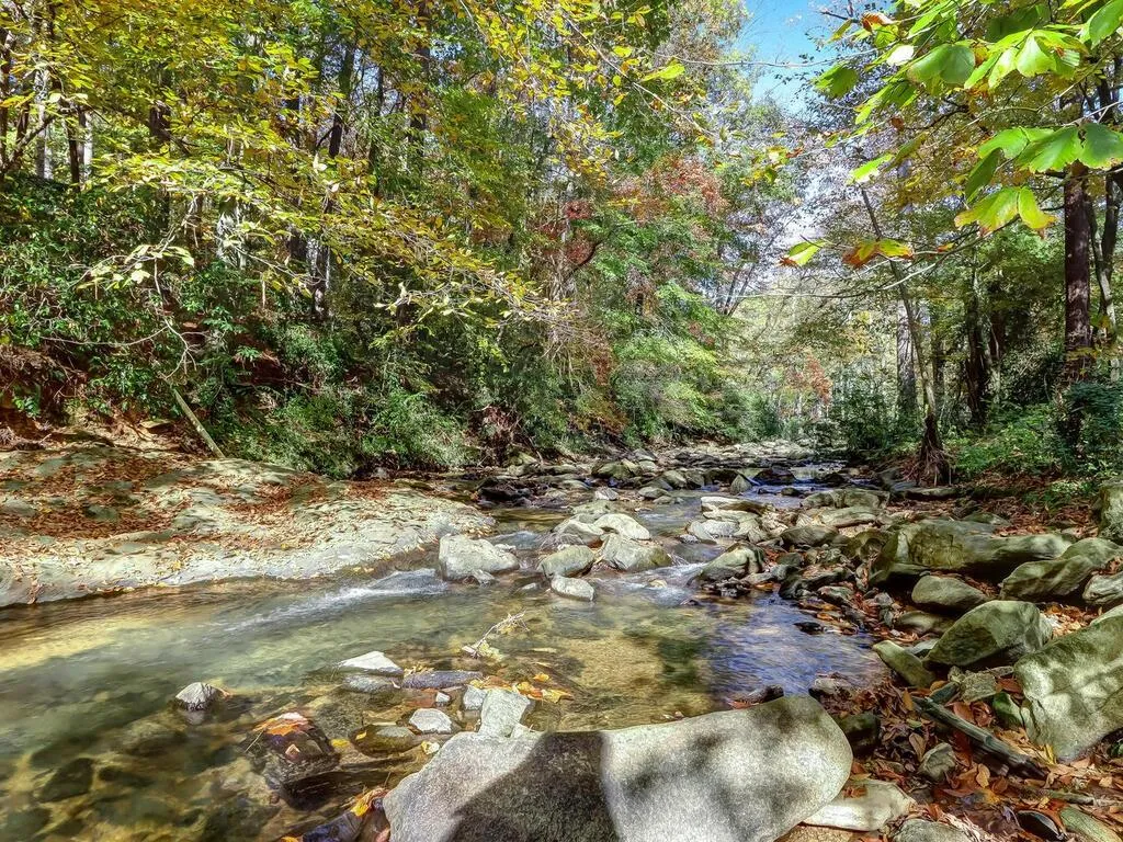 135 N Mill Road, Atlanta, Georgia 30328, 4 Bedrooms Bedrooms, ,3 BathroomsBathrooms,Residential,Sold,135 N Mill Road,6968951