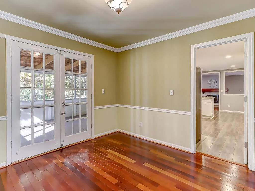 135 N Mill Road, Atlanta, Georgia 30328, 4 Bedrooms Bedrooms, ,3 BathroomsBathrooms,Residential,Sold,135 N Mill Road,6968951