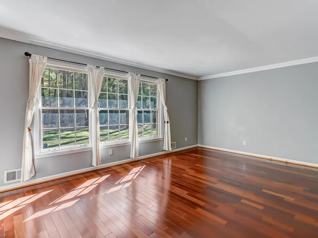 135 N Mill Road, Atlanta, Georgia 30328, 4 Bedrooms Bedrooms, ,3 BathroomsBathrooms,Residential,Sold,135 N Mill Road,6968951