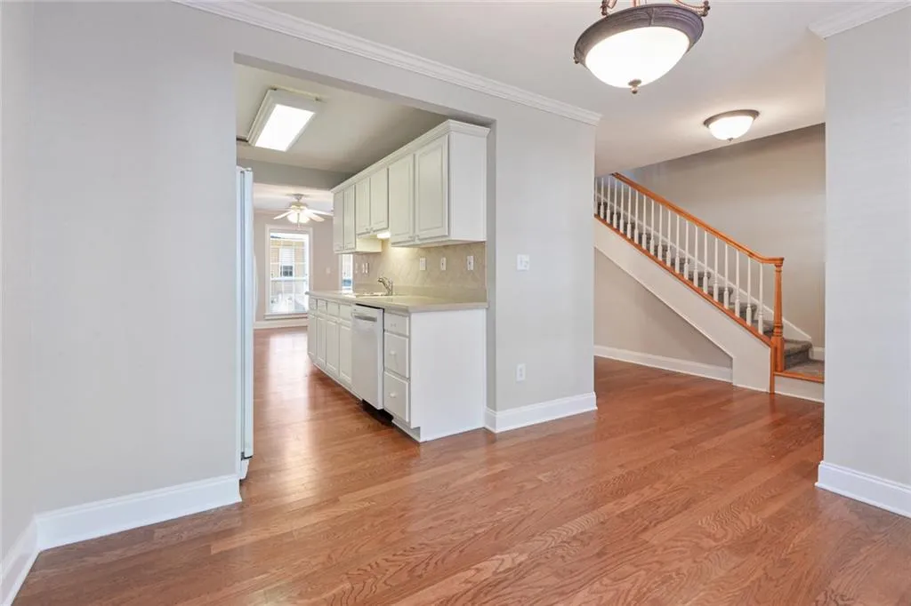 1401 Masons Creek Circle, Sandy Springs, Georgia 30350, 2 Bedrooms Bedrooms, ,2 BathroomsBathrooms,Residential,Sold,1401 Masons Creek Circle,6816496