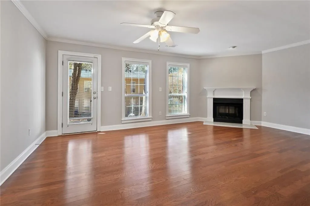 1401 Masons Creek Circle, Sandy Springs, Georgia 30350, 2 Bedrooms Bedrooms, ,2 BathroomsBathrooms,Residential,Sold,1401 Masons Creek Circle,6816496