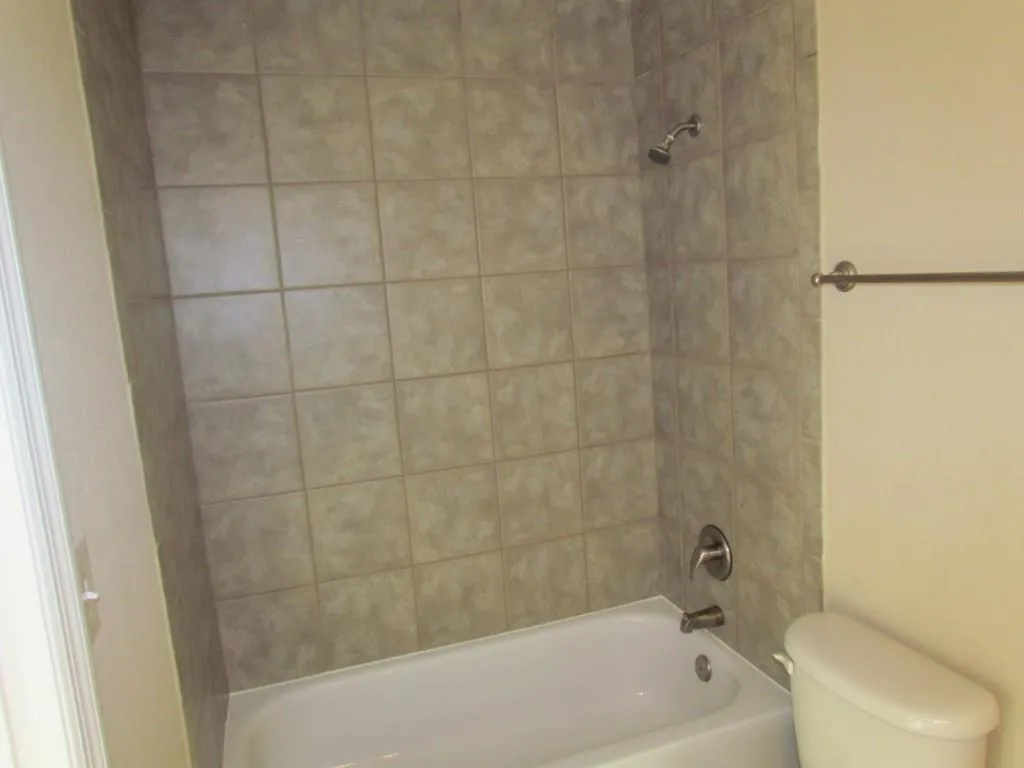 155 N River Drive Unit C, Atlanta, Georgia 30350, 2 Bedrooms Bedrooms, ,2 BathroomsBathrooms,Residential,Sold,155 N River Drive Unit C,5626723