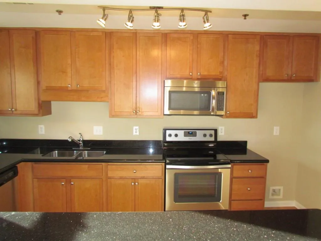 155 N River Drive Unit C, Atlanta, Georgia 30350, 2 Bedrooms Bedrooms, ,2 BathroomsBathrooms,Residential,Sold,155 N River Drive Unit C,5626723