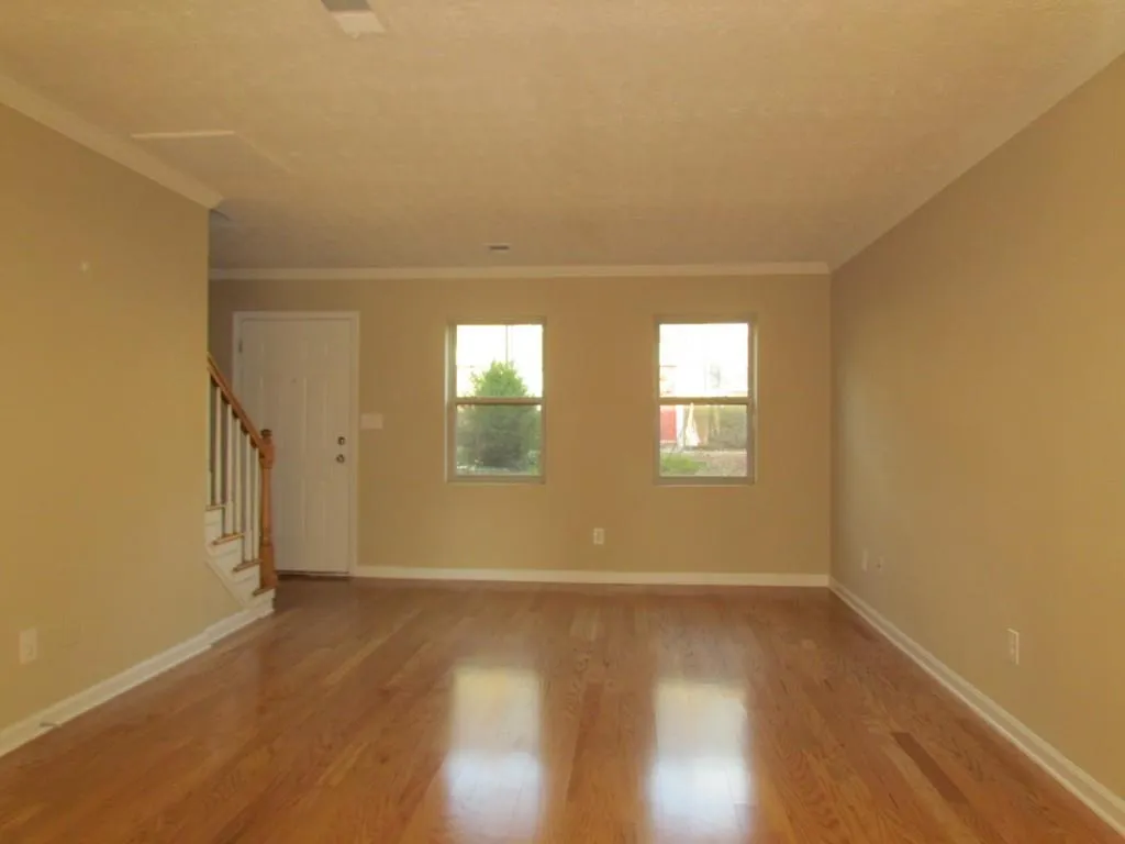 155 N River Drive Unit C, Atlanta, Georgia 30350, 2 Bedrooms Bedrooms, ,2 BathroomsBathrooms,Residential,Sold,155 N River Drive Unit C,5626723