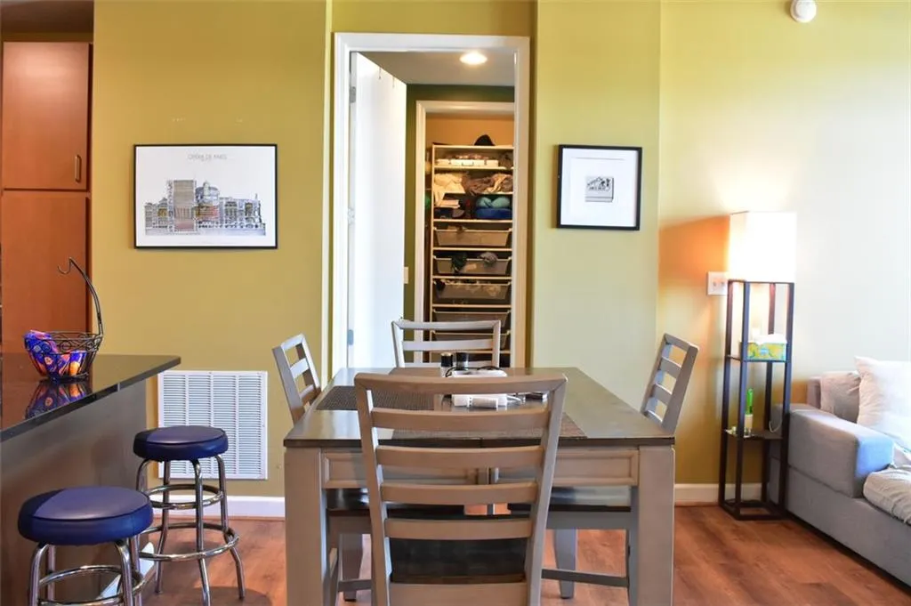 711 Cosmopolitan Drive Ne Unit 715, Atlanta, Georgia 30324, 2 Bedrooms Bedrooms, ,2 BathroomsBathrooms,Residential,For Sale,711 Cosmopolitan Drive Ne Unit 715,7694132