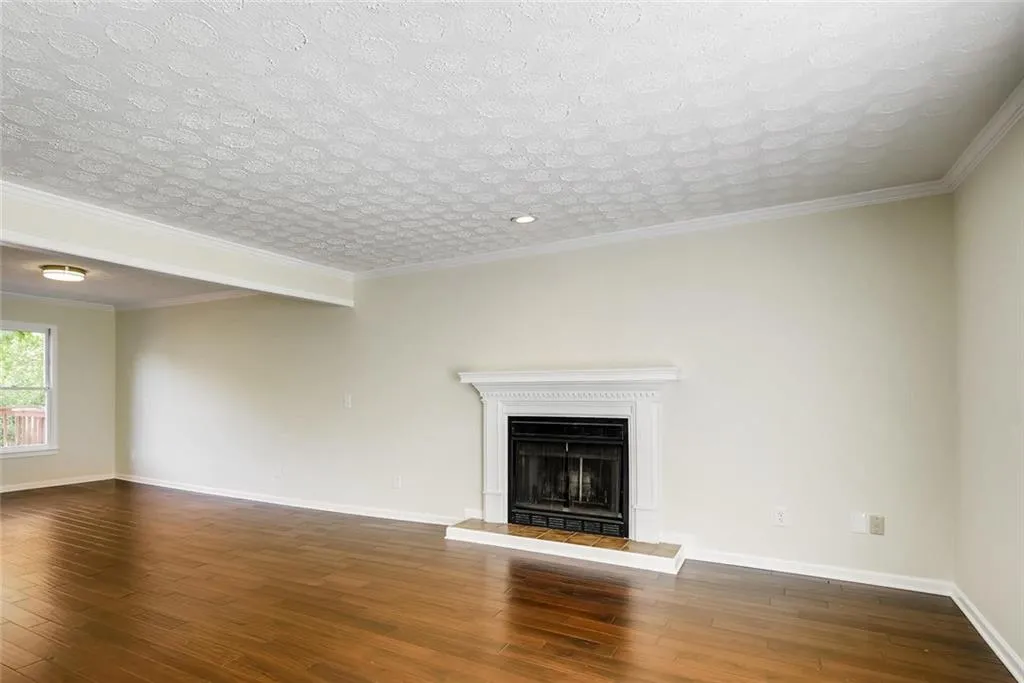 8933 Carroll Manor Drive, Sandy Springs, Georgia 30350, 2 Bedrooms Bedrooms, ,2 BathroomsBathrooms,Residential,Sold,8933 Carroll Manor Drive,6538217