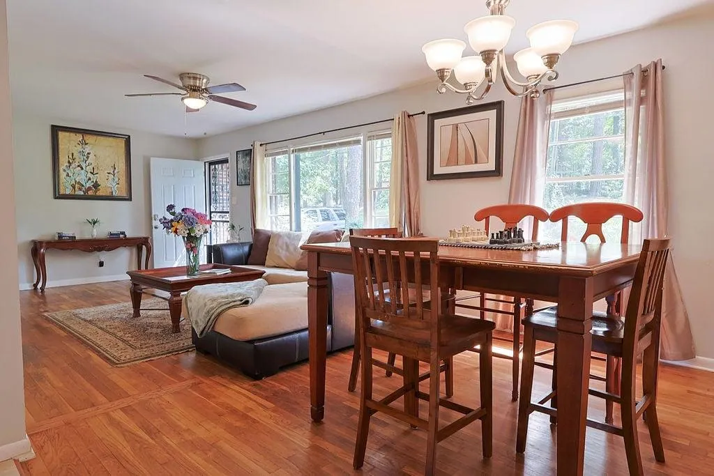 2661 Collier Drive Nw, Atlanta, Georgia 30318, 7 Bedrooms Bedrooms, 0 ,3 BathroomsBathrooms,Residential,For Sale,2661 Collier Drive Nw,7843685