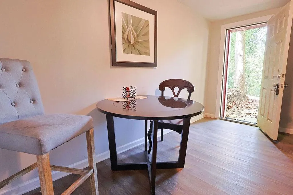 2661 Collier Drive Nw, Atlanta, Georgia 30318, 7 Bedrooms Bedrooms, 0 ,3 BathroomsBathrooms,Residential,For Sale,2661 Collier Drive Nw,7843685