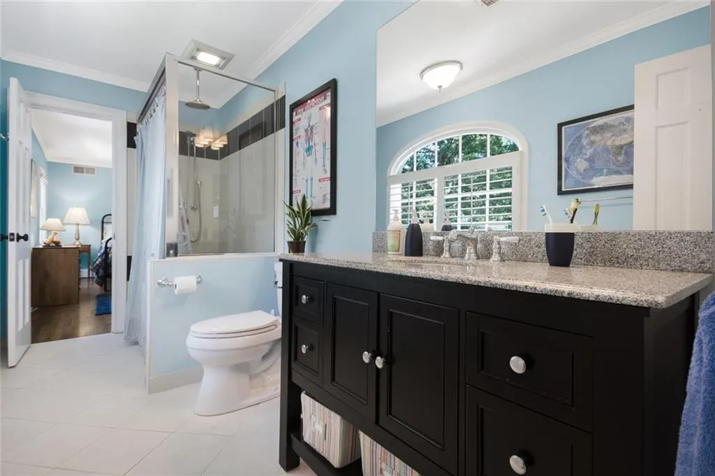 5655 Lake Island Drive, Sandy Springs, Georgia 30327, 6 Bedrooms Bedrooms, ,5 BathroomsBathrooms,Residential,Sold,5655 Lake Island Drive,6727347