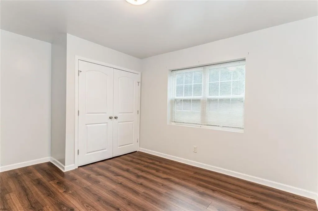 315 Winding River Drive Unit E, Sandy Springs, Georgia 30350, 3 Bedrooms Bedrooms, ,2 BathroomsBathrooms,Residential,Sold,315 Winding River Drive Unit E,7162444