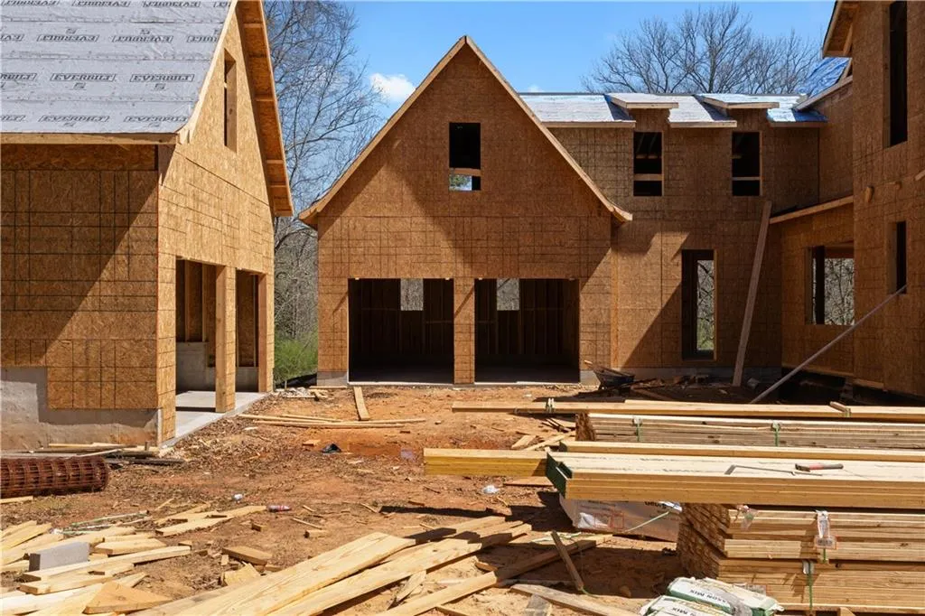 4957 Peachtree Dunwoody Road, Sandy Springs, Georgia 30342, 5 Bedrooms Bedrooms, ,6 BathroomsBathrooms,Residential,For Sale,4957 Peachtree Dunwoody Road,7694176