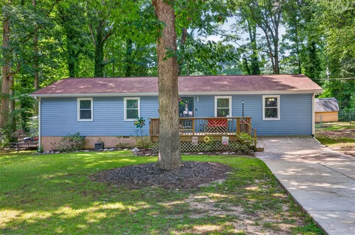 869 Rock Oak Lane, Lawrenceville, Georgia 30046