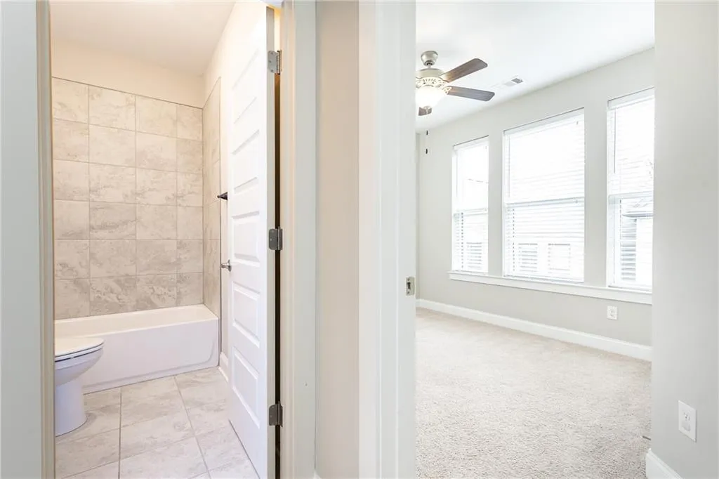 513 Broadview Lane, Atlanta, Georgia 30324, 4 Bedrooms Bedrooms, ,4 BathroomsBathrooms,Residential,For Sale,513 Broadview Lane,7629378