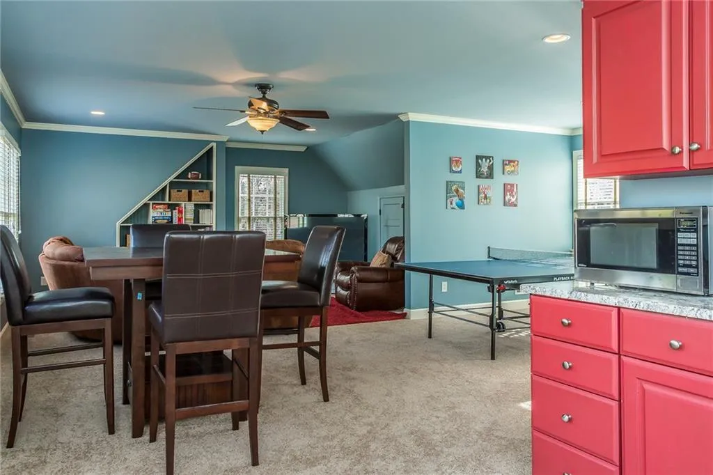 365 Londonberry Road, Sandy Springs, Georgia 30327, 6 Bedrooms Bedrooms, ,6 BathroomsBathrooms,Residential,Sold,365 Londonberry Road,5823900