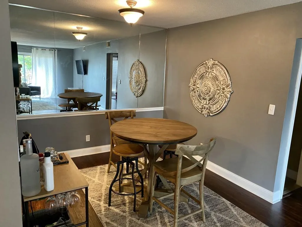 6851 Roswell Road Unit G3, Sandy Springs, Georgia 30328, 1 Bedroom Bedrooms, ,1 BathroomBathrooms,Residential,Sold,6851 Roswell Road Unit G3,6812127