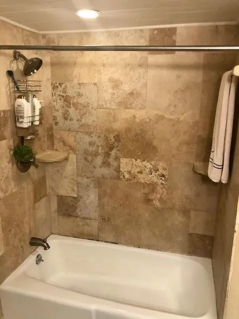 6851 Roswell Road Unit G3, Sandy Springs, Georgia 30328, 1 Bedroom Bedrooms, ,1 BathroomBathrooms,Residential,Sold,6851 Roswell Road Unit G3,6812127